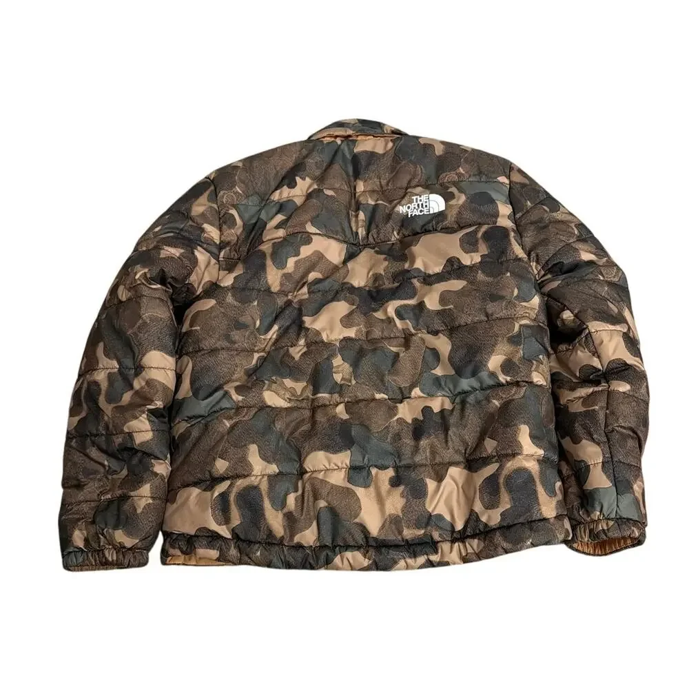 The North Face reversible youth puffer jacket Tan Camo Boys Size Large 12